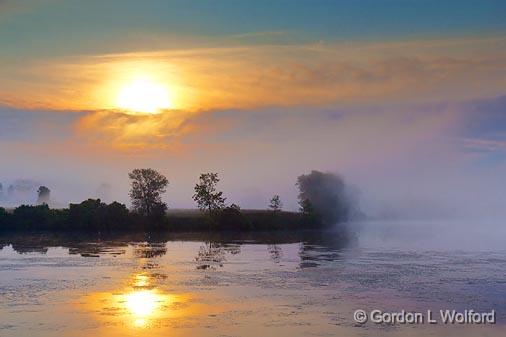Rideau Canal Sunrise_14551.jpg - Photographed along the Rideau Canal Waterway near Smiths Falls, Ontario, Canada.